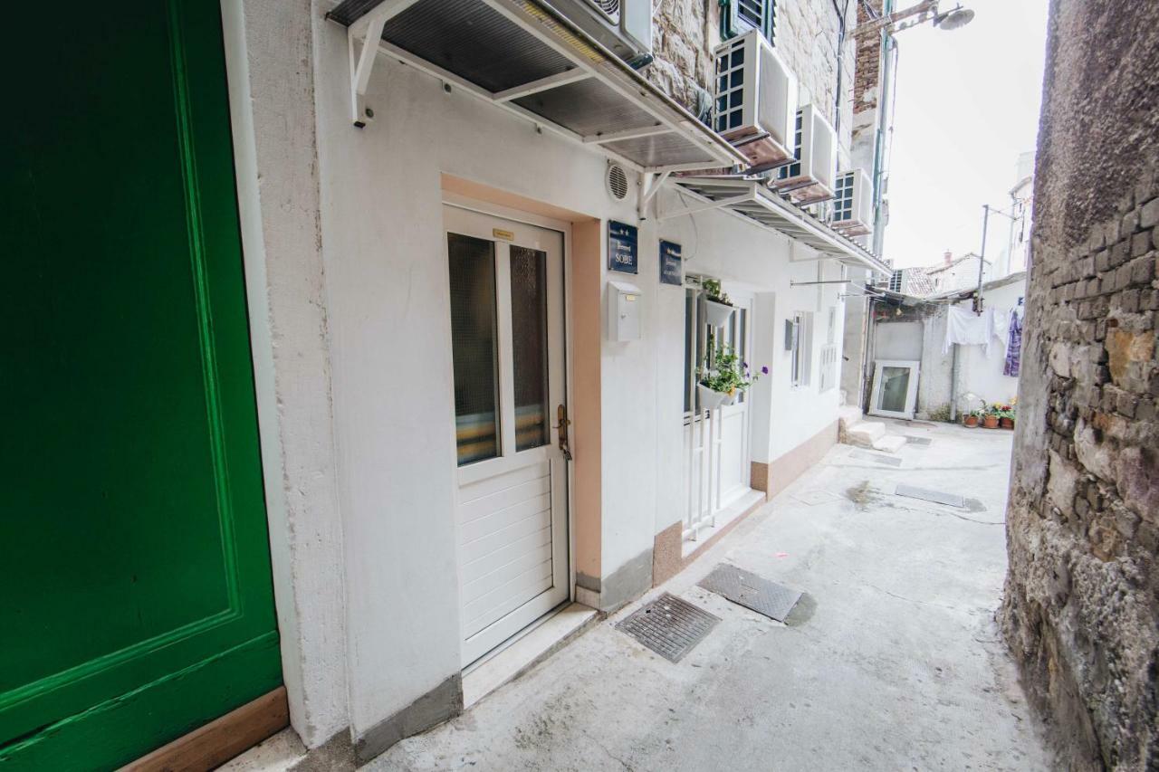 Apartment Old Town Krizeva スプリト エクステリア 写真